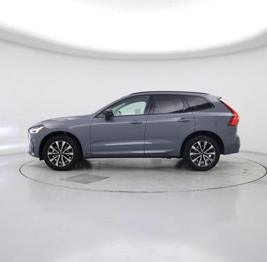 2024 Volvo XC60 B5 Core Dark Theme