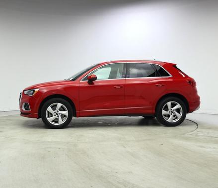 Tango Red Metallic 2022 Audi Q3 40 Premium