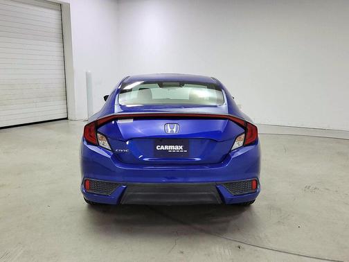 2017 Honda Civic LX-P