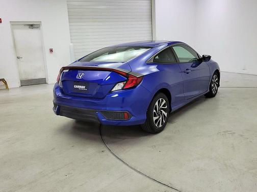 2017 Honda Civic LX-P