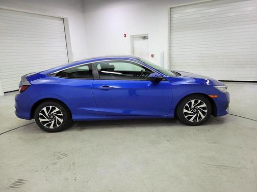 2017 Honda Civic LX-P