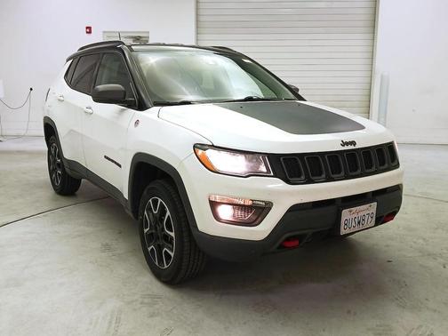 White Clearcoat 2021 Jeep Compass Trailhawk