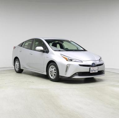2021 Toyota Prius XLE