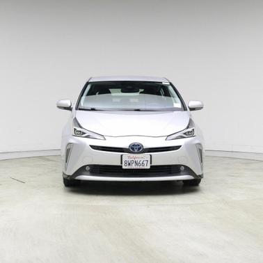 2021 Toyota Prius XLE