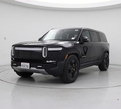 2022 Rivian R1S Launch Edition