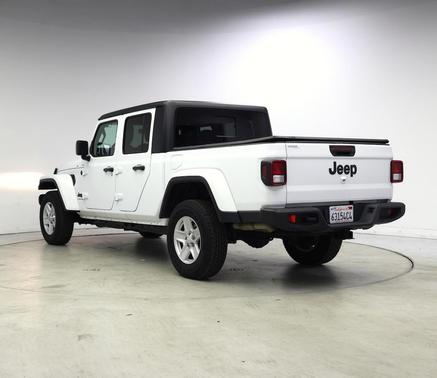 2023 Jeep Gladiator Sport S