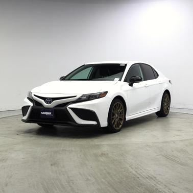 2024 Toyota Camry Hybrid SE