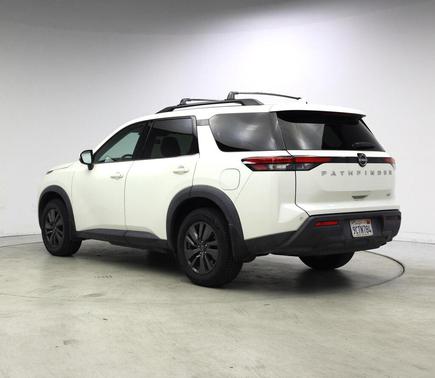 2022 Nissan Pathfinder SV 2WD