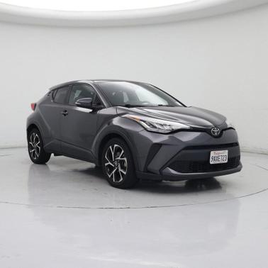 2022 Toyota C-HR XLE