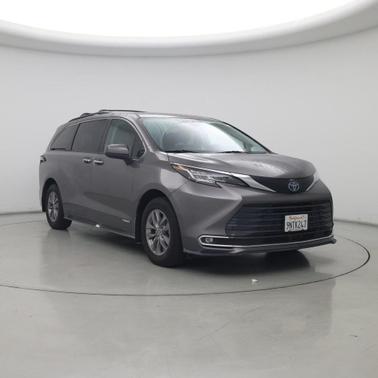 2021 Toyota Sienna XLE 7 Passenger