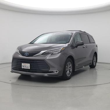 2021 Toyota Sienna XLE 7 Passenger