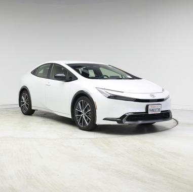 2023 Toyota Prius XLE