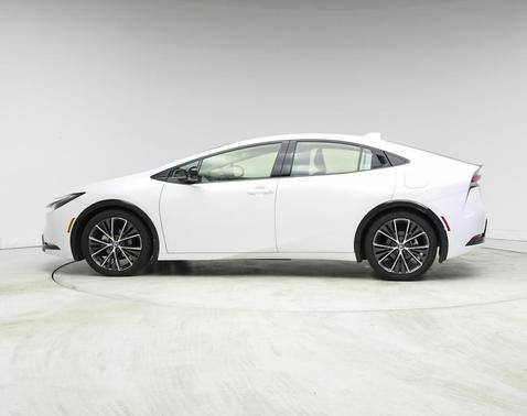 2023 Toyota Prius XLE