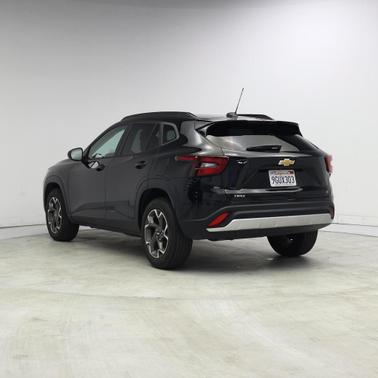 Black 2024 Chevrolet Trax LT