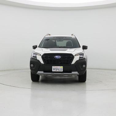 Crystal White Pearl 2024 Subaru Forester Wilderness