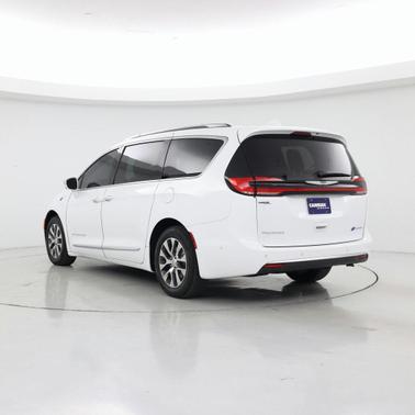 2022 Chrysler Pacifica L