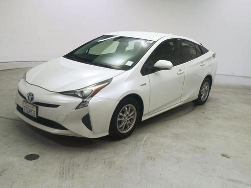 2016 Toyota Prius Two