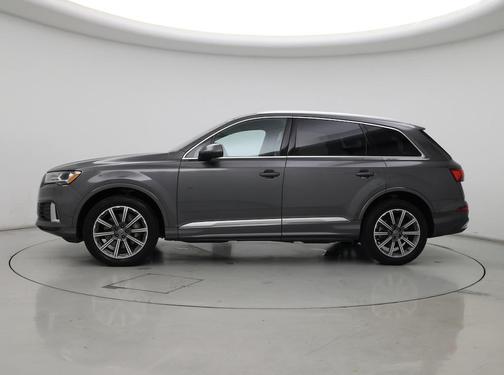 2021 Audi Q7 45 Premium Plus