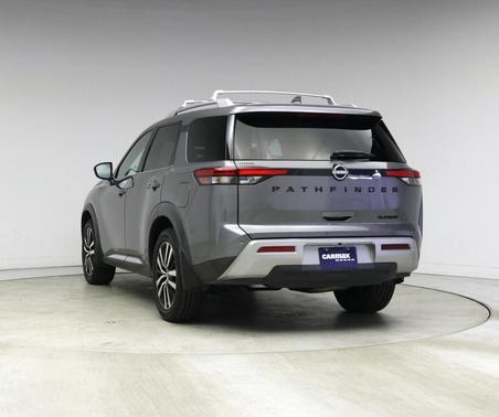 2023 Nissan Pathfinder Platinum FWD
