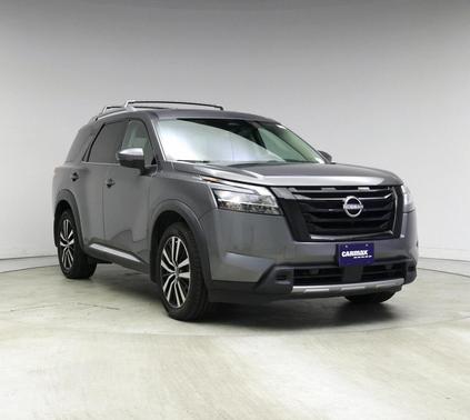 2023 Nissan Pathfinder Platinum FWD