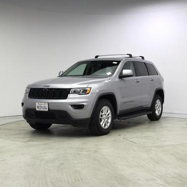 Billet Silver Metallic Clearcoat 2018 Jeep Grand Cherokee Laredo