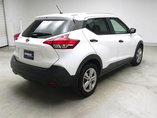 2018 Nissan Kicks S