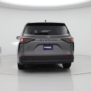 2024 Toyota Sienna LE