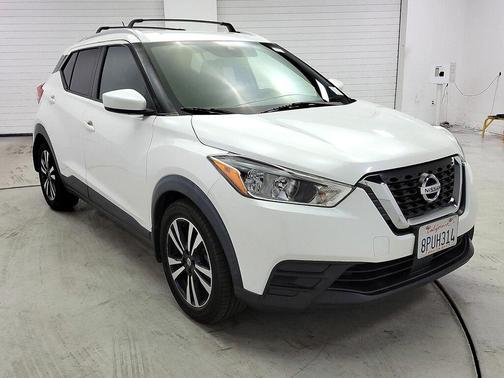 2020 Nissan Kicks SV