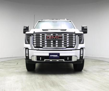 2024 GMC Sierra 2500 Denali