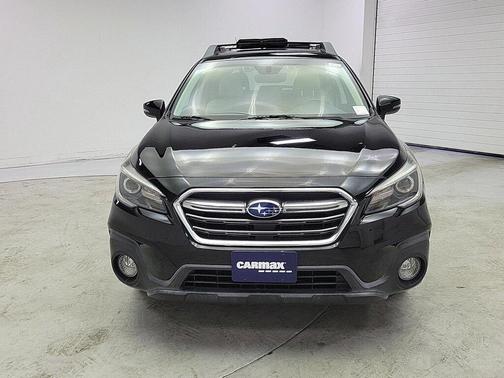 Crystal Black Silica 2018 Subaru Outback 2.5i Limited