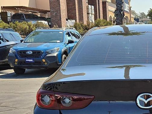 2023 Mazda Mazda3 FWD w/Preferred Package