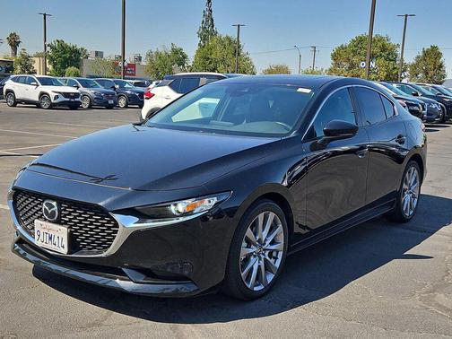 2023 Mazda Mazda3 FWD w/Preferred Package