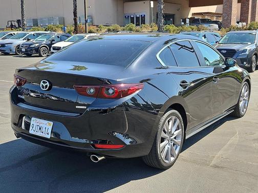 2023 Mazda Mazda3 FWD w/Preferred Package