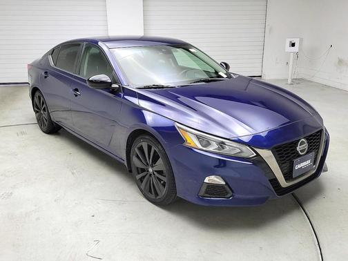 2020 Nissan Altima SR FWD