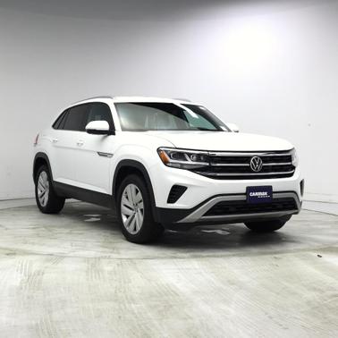 Pure White 2022 Volkswagen Atlas Cross Sport 2.0T SE w/Technology 4MOTION