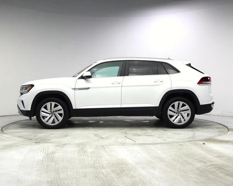 Pure White 2022 Volkswagen Atlas Cross Sport 2.0T SE w/Technology 4MOTION