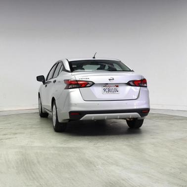2022 Nissan Versa 1.6 S