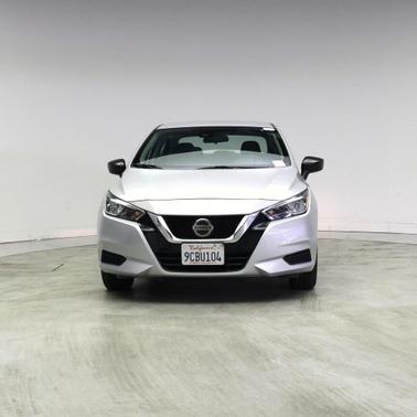 2022 Nissan Versa 1.6 S