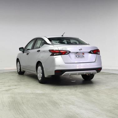 2022 Nissan Versa 1.6 S