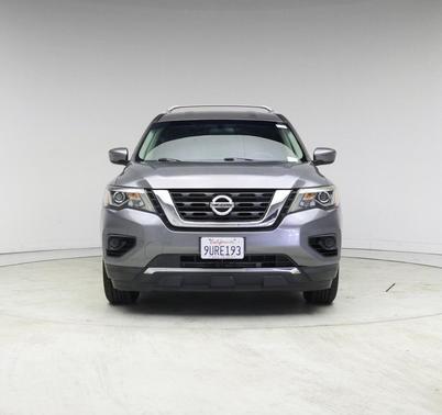 2019 Nissan Pathfinder S