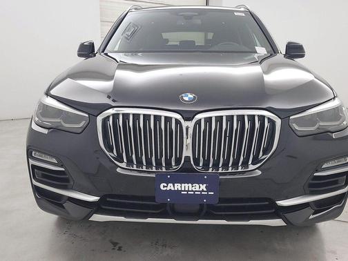 Jet Black 2020 BMW X5 sDrive40i
