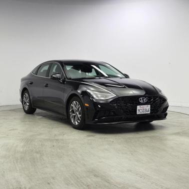 Phantom Black 2022 Hyundai SONATA SEL