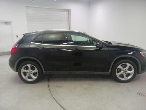 2018 Mercedes-Benz GLA 250 Base