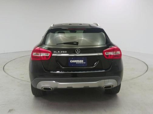 2018 Mercedes-Benz GLA 250 Base