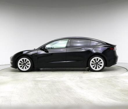 2022 Tesla Model 3 Standard Range