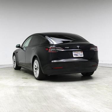 2022 Tesla Model 3 Standard Range