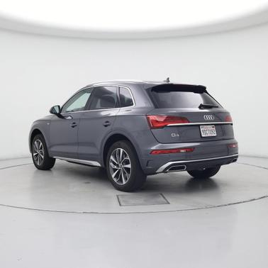 Daytona Gray Pearl Effect 2023 Audi Q5 45 S line Premium Plus