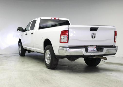 2021 RAM 2500 Tradesman Crew Cab 4x2 8' Box