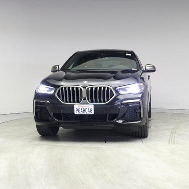 2023 BMW X6 M50i