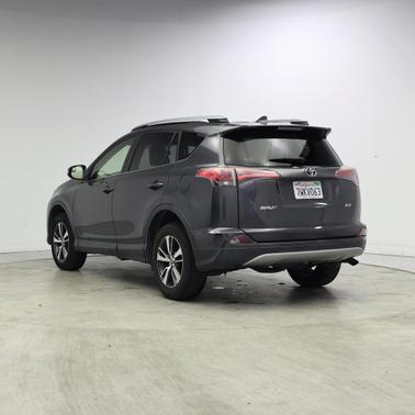 Magnetic Gray Metallic 2017 Toyota RAV4 XLE